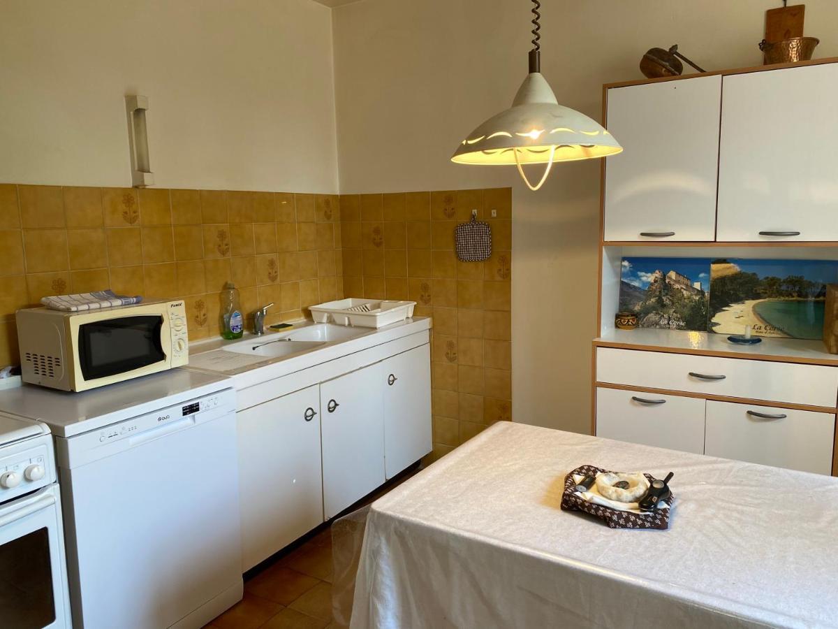Casa Minnana Figari  Εξωτερικό φωτογραφία